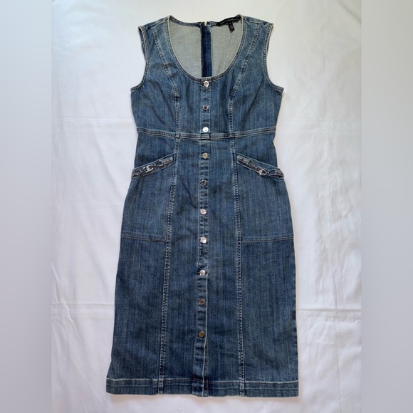 White House Black Market Size 6 Denim Sheath Chain Detail Midi Dress - Picture 3 of 8